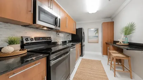 3001 S Ocean Drive Hollywood FL 33019