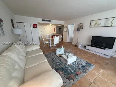 5161 Collins Avenue Miami Beach FL 33140