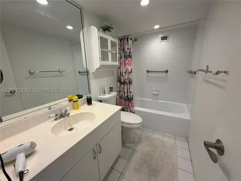 5161 Collins Avenue Miami Beach FL 33140