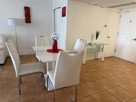 5161 Collins Avenue Miami Beach FL 33140