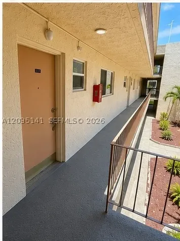 10300 Coral Way Miami FL 33165
