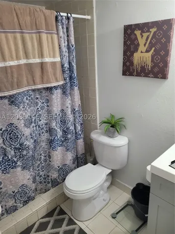 18101 NW 68th Avenue Hialeah FL 33015