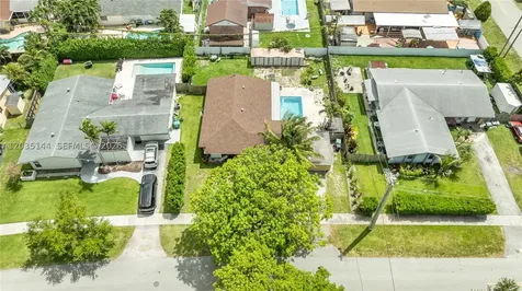 9982 SW 196th Street Cutler Bay FL 33157