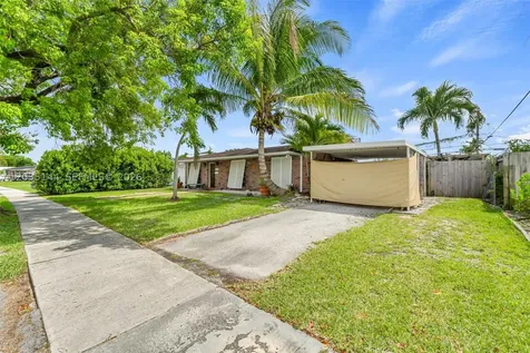9982 SW 196th Street Cutler Bay FL 33157