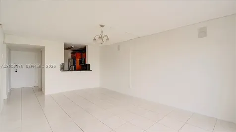 482 NW 165th St Road Miami FL 33169
