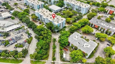 482 NW 165th St Road Miami FL 33169