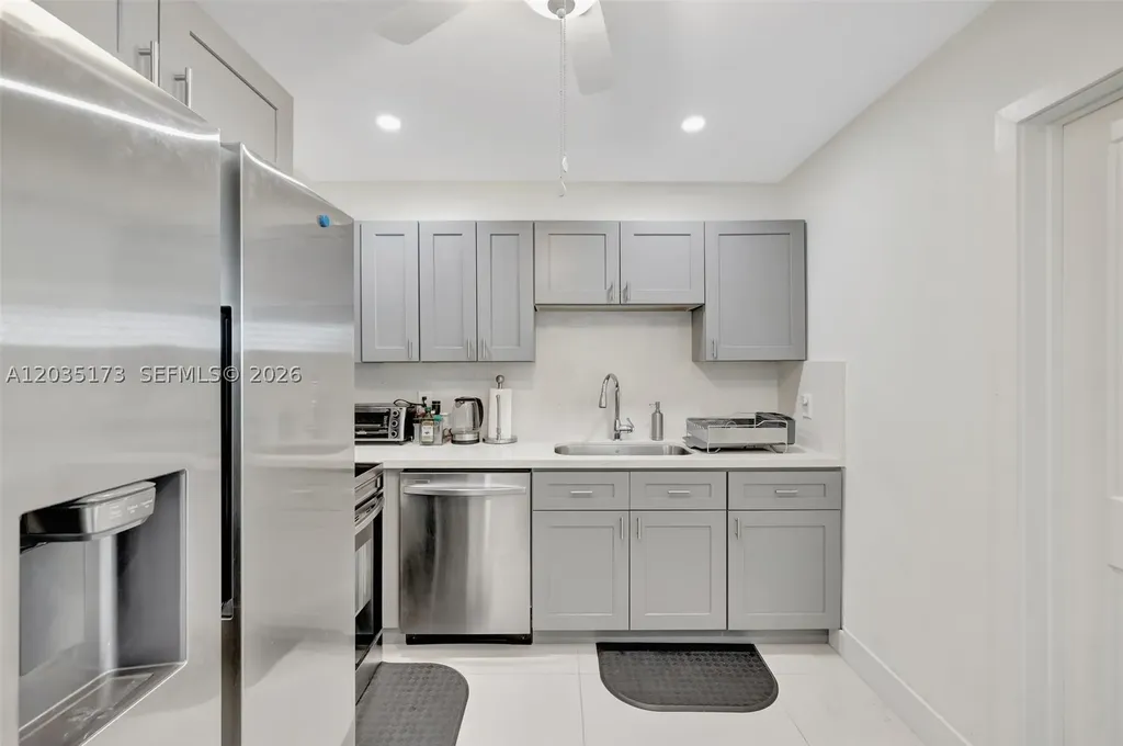 1500 SW 6th Avenue Fort Lauderdale FL 33315