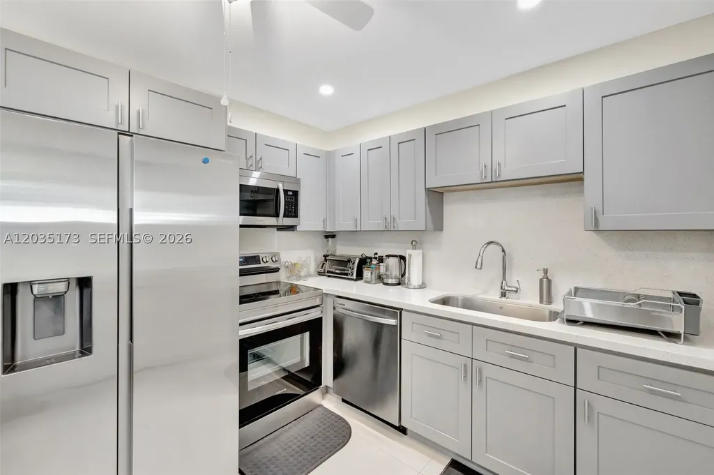 1500 SW 6th Avenue Fort Lauderdale FL 33315