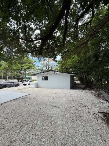 3220 Plaza Street Miami FL 33133
