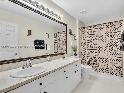 2654 SW 181st Terrace Miramar FL 33029