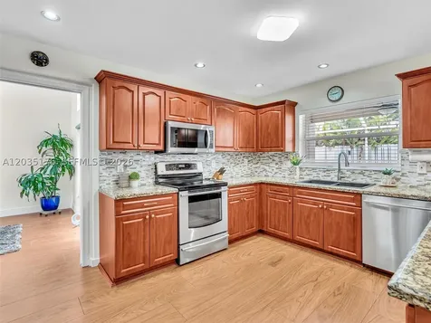 2654 SW 181st Terrace Miramar FL 33029