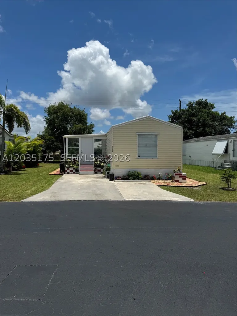 35303 SW 180th Avenue Homestead FL 33034