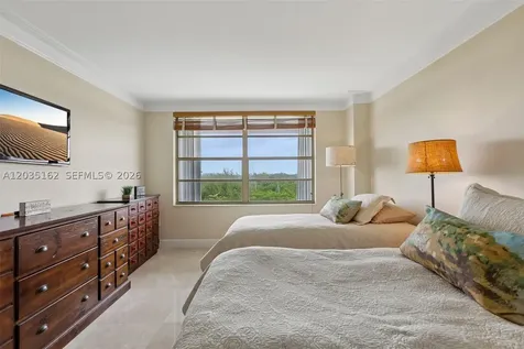 155 Ocean Lane Drive Key Biscayne FL 33149