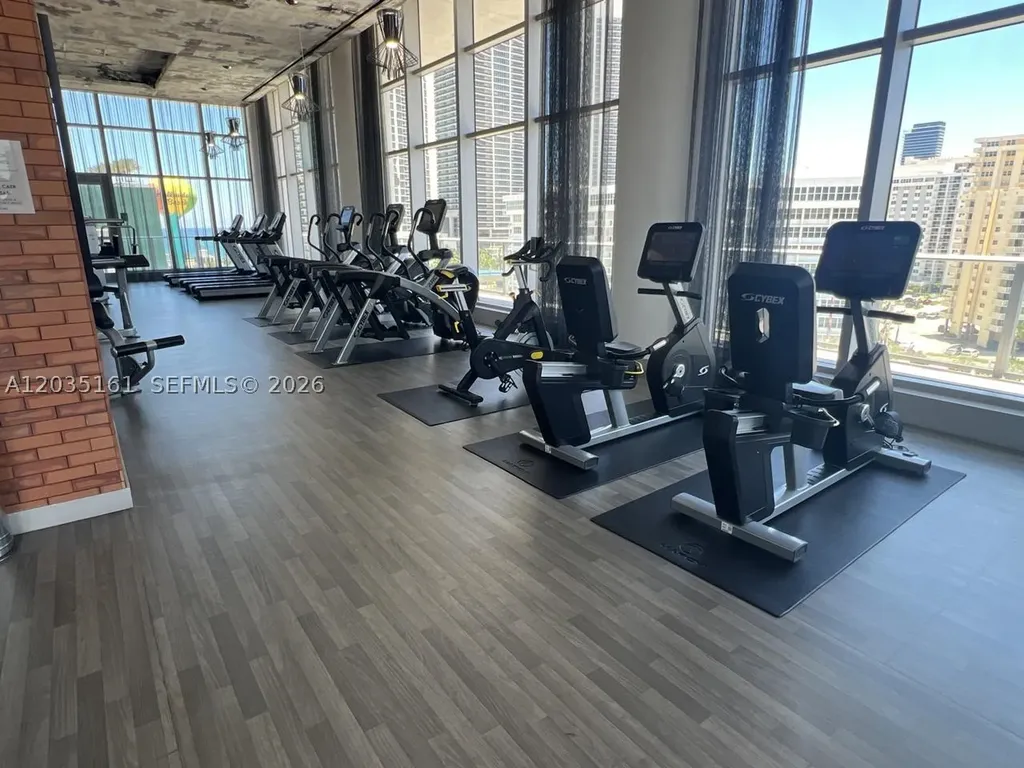 4010 S Ocean Drive Hollywood FL 33019
