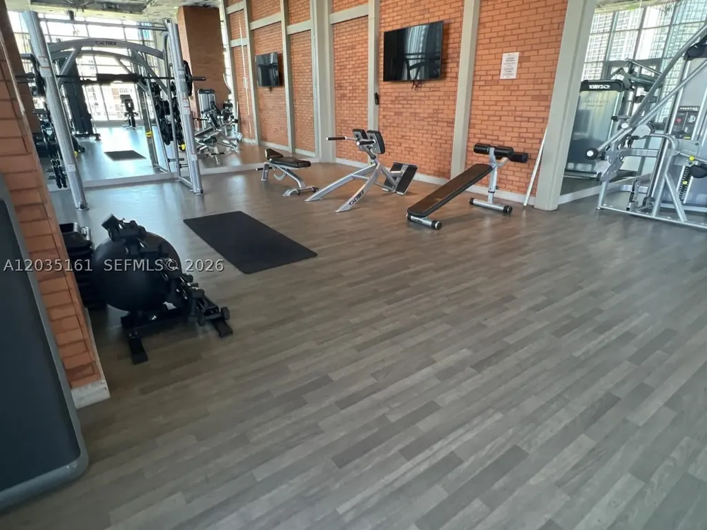 4010 S Ocean Drive Hollywood FL 33019