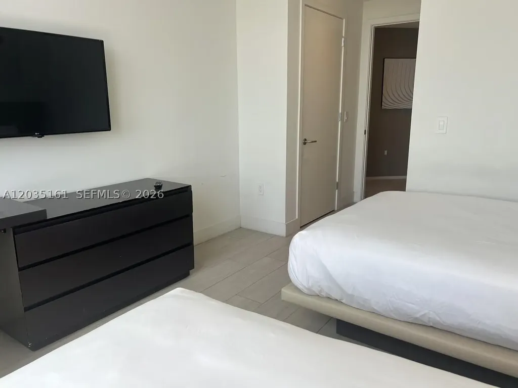 4010 S Ocean Drive Hollywood FL 33019