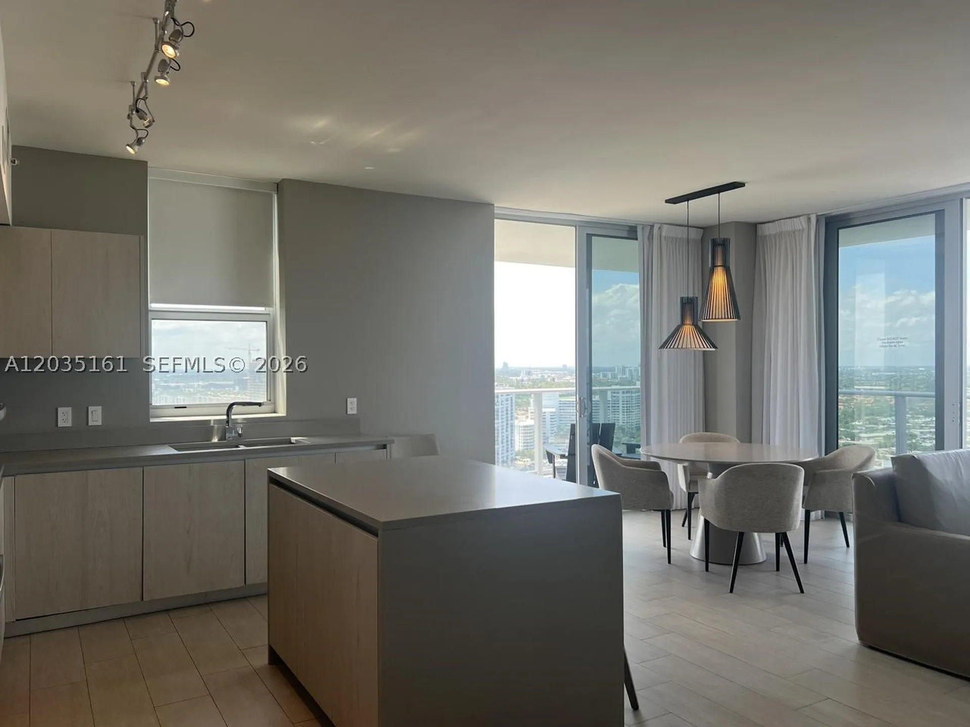 4010 S Ocean Drive Hollywood FL 33019