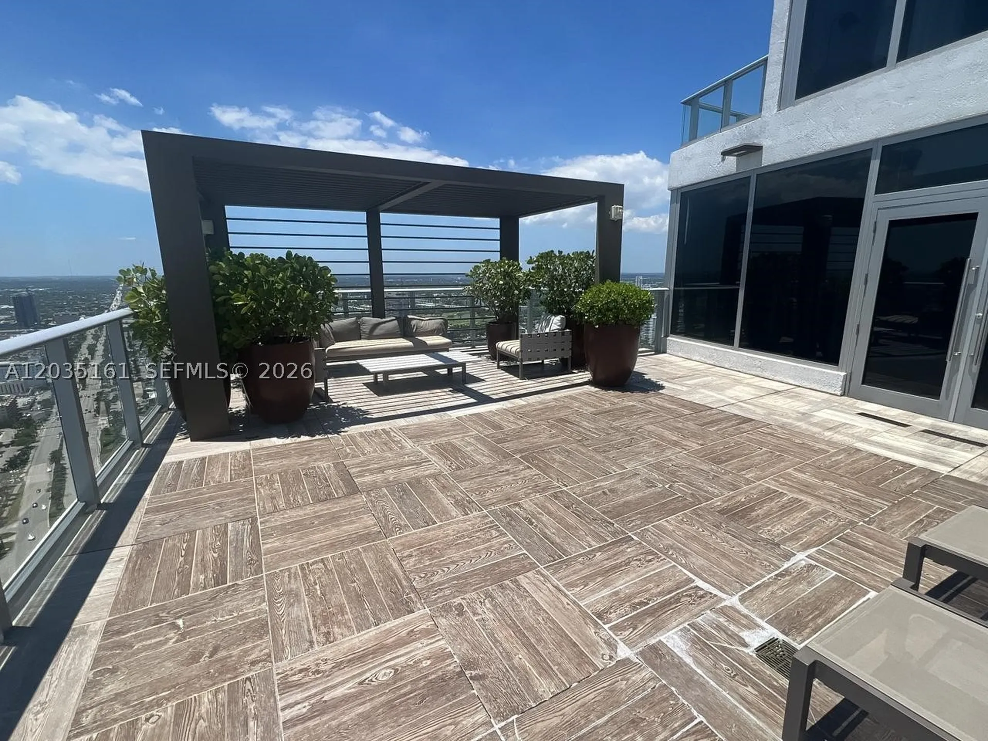 4010 S Ocean Drive Hollywood FL 33019