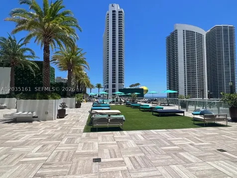 4010 S Ocean Drive Hollywood FL 33019