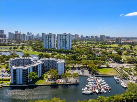 3401 N Country Club Drive Aventura FL 33180