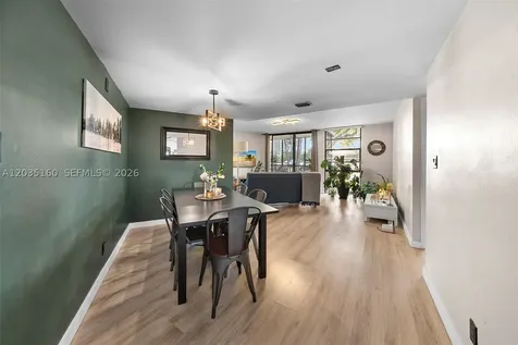 3401 N Country Club Drive Aventura FL 33180