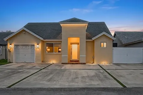 24930 SW 129th Court Homestead FL 33032