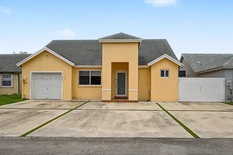 24930 SW 129th Court Homestead FL 33032