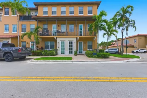 14776 SW 10th Street Pembroke Pines FL 33027