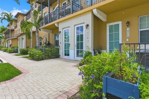 14776 SW 10th Street Pembroke Pines FL 33027