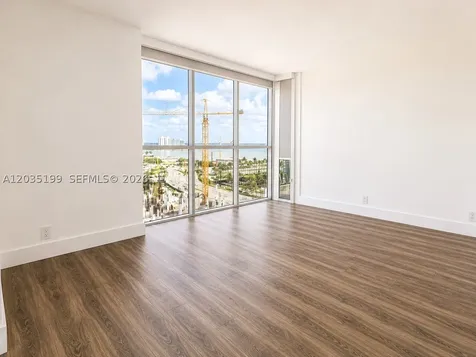 7601 E Treasure Drive North Bay Village FL 33141