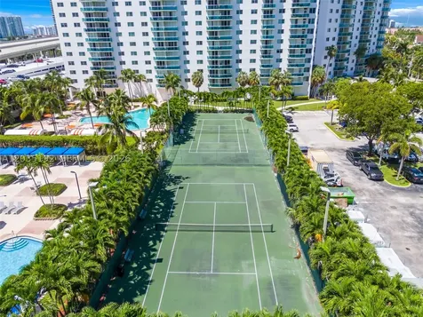 19370 Collins Avenue Sunny Isles Beach FL 33160