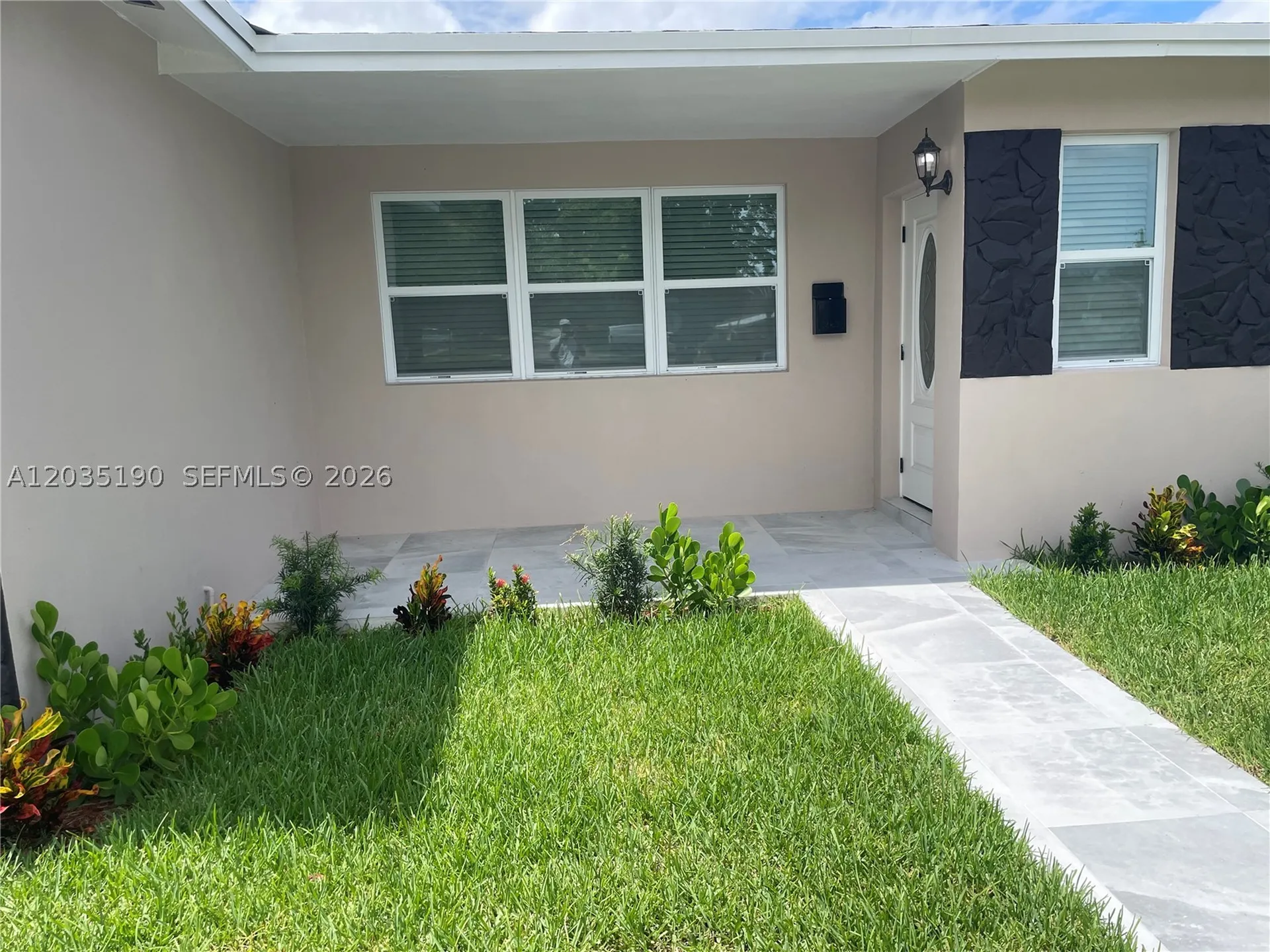 4241 Thomas Street Hollywood FL 33021