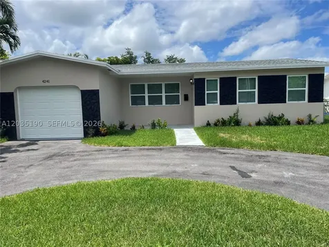 4241 Thomas Street Hollywood FL 33021