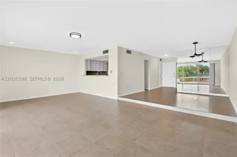 5002 SW 72nd Avenue Miami FL 33155