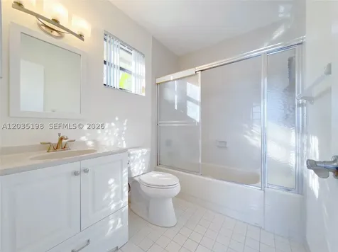 5002 SW 72nd Avenue Miami FL 33155