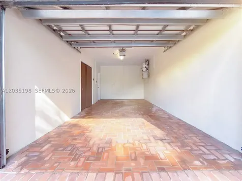 5002 SW 72nd Avenue Miami FL 33155