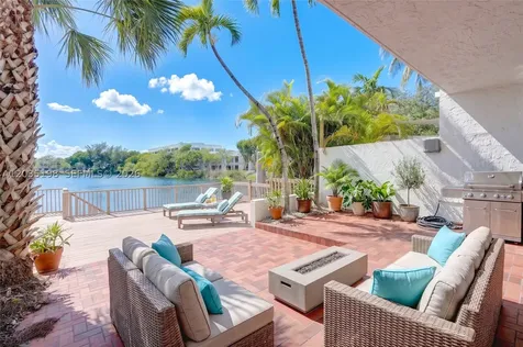 5002 SW 72nd Avenue Miami FL 33155