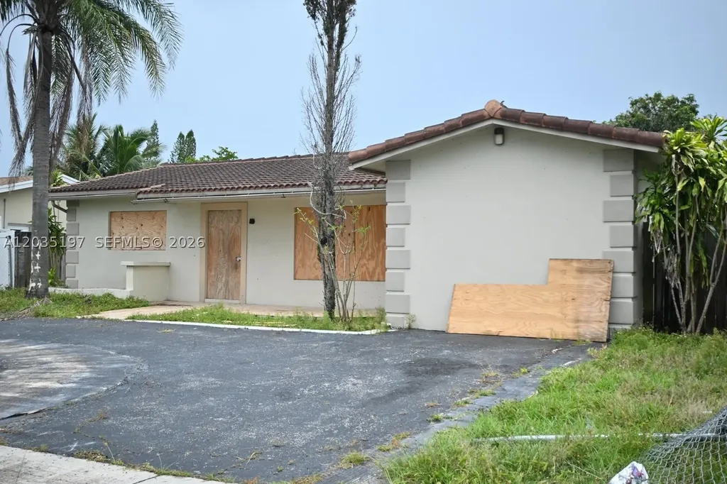 Hollywood FL 33021