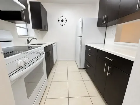 525 NW 72nd Avenue Miami FL 33126