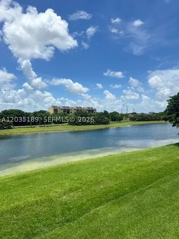 Miami FL 33172