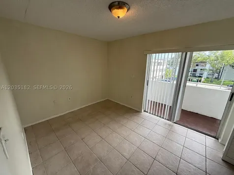 5611 W 25th Court Hialeah FL 33016