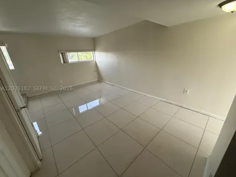 5611 W 25th Court Hialeah FL 33016