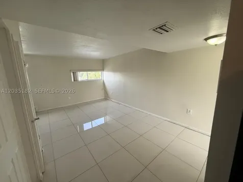 5611 W 25th Court Hialeah FL 33016