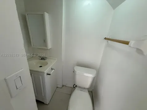5611 W 25th Court Hialeah FL 33016
