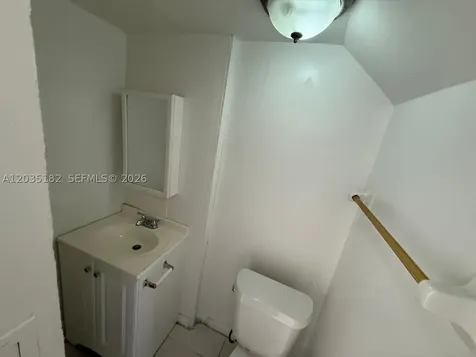 5611 W 25th Court Hialeah FL 33016