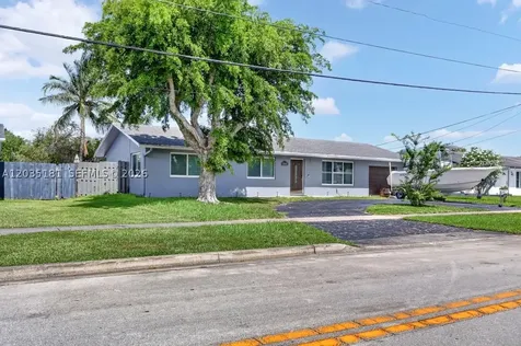 1000 W River Drive Margate FL 33063