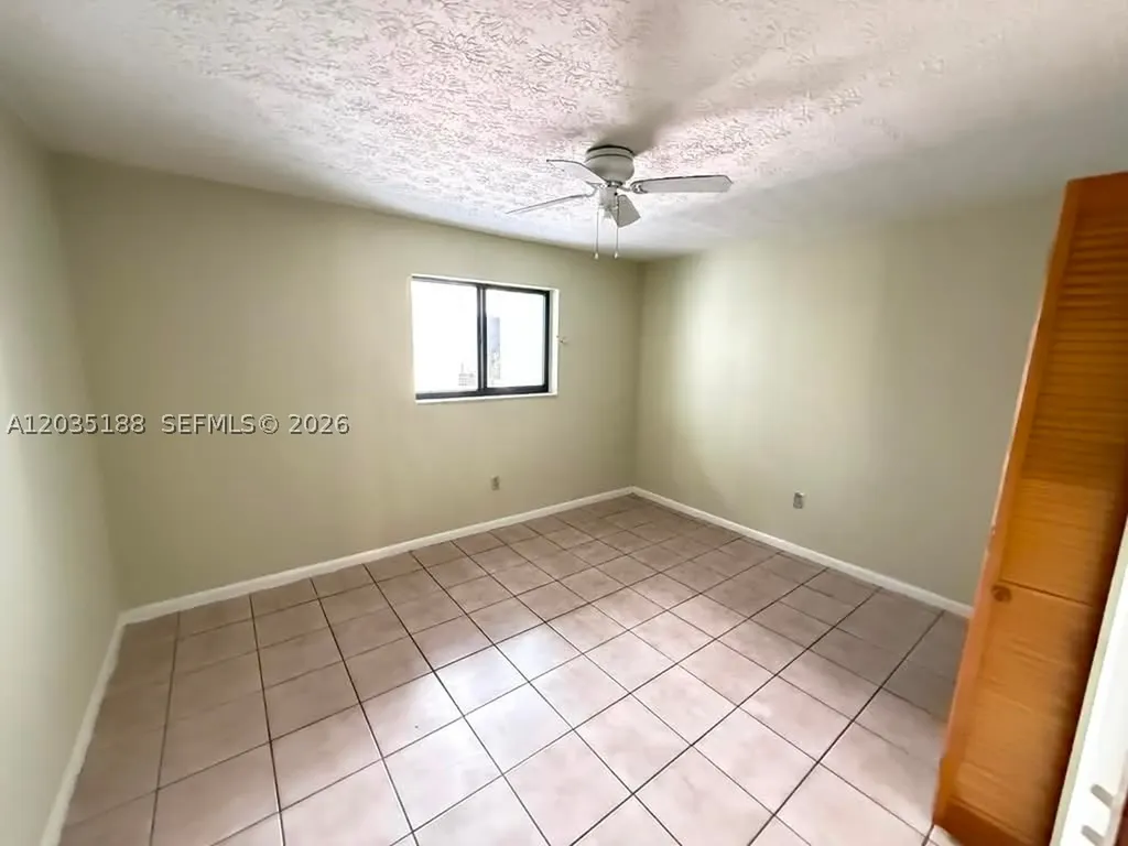 6055 W 19th Avenue Hialeah FL 33012