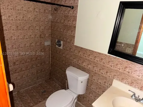 6055 W 19th Avenue Hialeah FL 33012