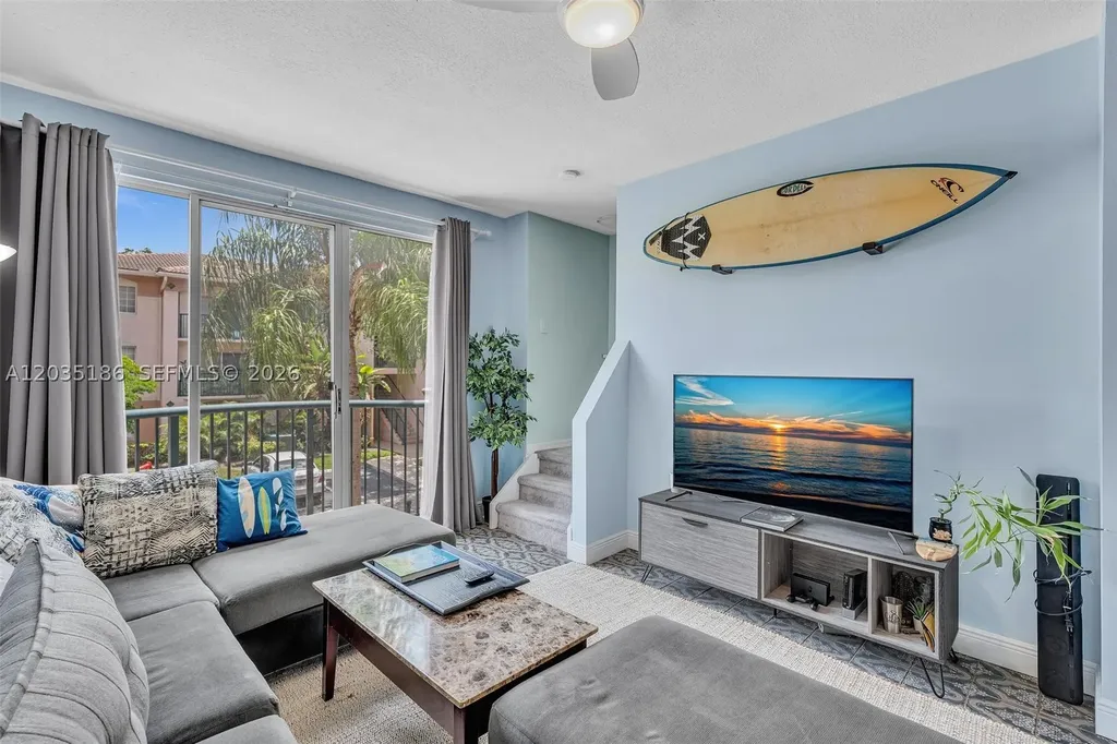 2107 SE 10th Avenue Fort Lauderdale FL 33316