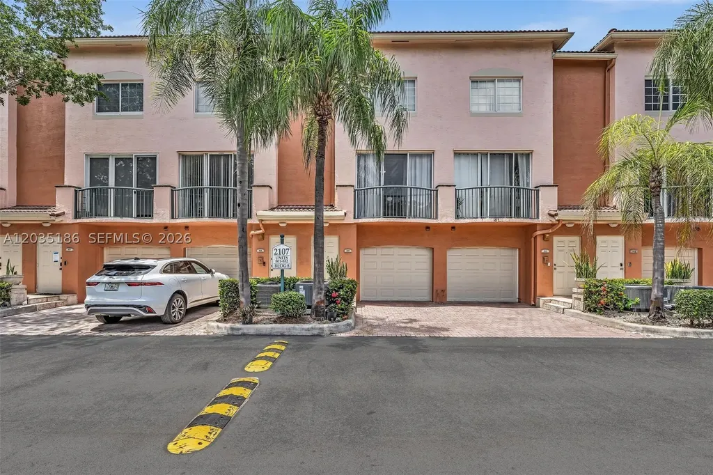 2107 SE 10th Avenue Fort Lauderdale FL 33316